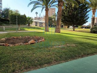 Piso en alquiler en Cabo de las Huertas en Alicante