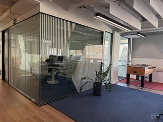 Oficina en alquiler en Les Corts en Barcelona
