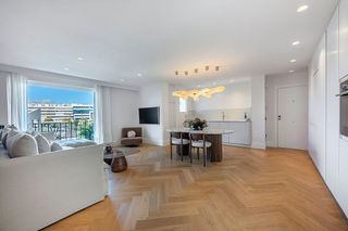 Piso en alquiler en Puerto Banús en Marbella