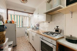 Piso en venta en Zona Avenida al Vedat en Torrent