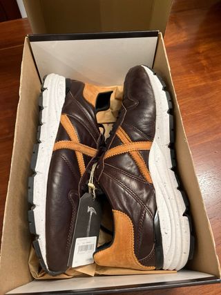 Zapatillas Munich Marrones y Beige