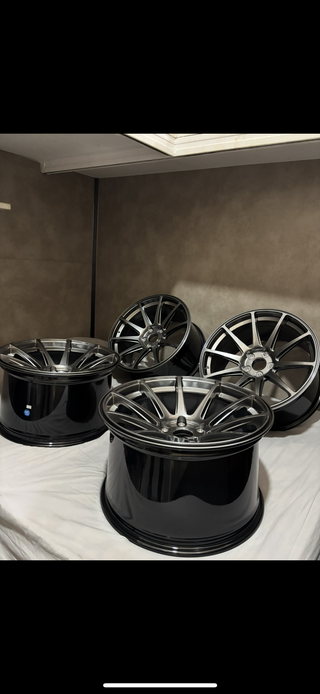 Llantas Japan Racing JR11