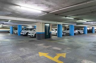 Garaje en alquiler en L'Antiga Esquerra de l'Eixample en Barcelona