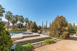 Piso en venta en Camino de Ronda - Rosaleda en Granada