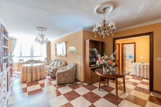 Piso en venta en Camino de Ronda - Rosaleda en Granada