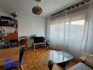 Piso en alquiler en Auditorio - Parque Invierno en Oviedo