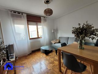 Piso en alquiler en Auditorio - Parque Invierno en Oviedo