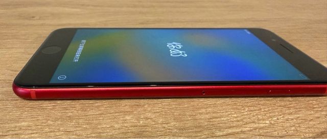 iPhone 8 Plus Rojo 64GB