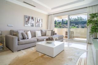 Piso en venta en Nueva Andalucía centro en Marbella