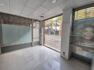 Local comercial en alquiler en Santa Eugènia en Girona