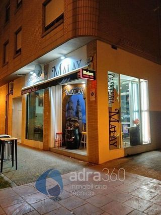 Local comercial en alquiler en Cascajos - Piqueras en Logroño