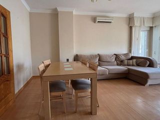 Piso en alquiler en Camino Viejo de Málaga en Vélez-Málaga