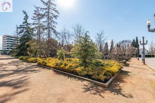 Piso en venta en Camino de Ronda - Rosaleda en Granada