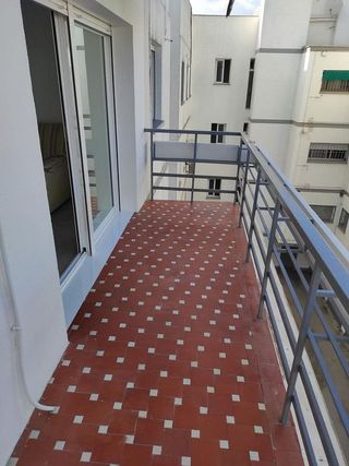 Piso en alquiler en Santa Rosa - Valdeolleros en Córdoba