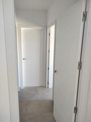 Piso en alquiler en Santa Rosa - Valdeolleros en Córdoba