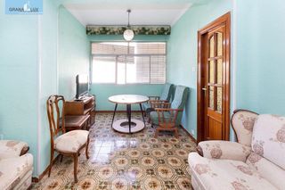 Piso en venta en Pajaritos - Plaza de Toros en Granada