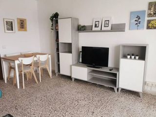 Piso en alquiler en Ciudad Jardín - Tagarete - El Zapillo en Almería