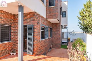 Chalet en venta en Alhendín