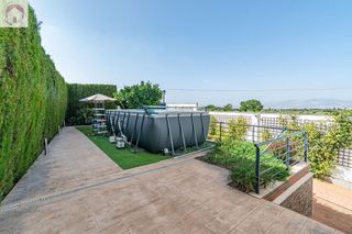 Chalet en venta en Alhendín