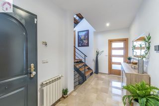 Chalet en venta en Alhendín