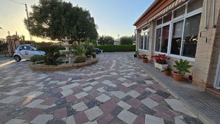 Chalet en venta en Alzabares en Elche