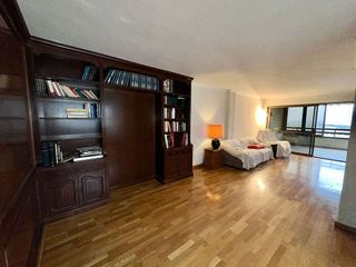 Piso en venta en Ensanche - Diputación en Alicante