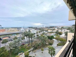 Piso en venta en Ensanche - Diputación en Alicante