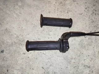 Puño Acelerador y Izquierdo Varadero 125