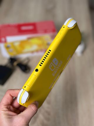 Nintendo Switch Lite