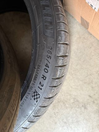 2 Ruedas Michelin Pilot Sport 4 SUV 265/40R21 105Y
