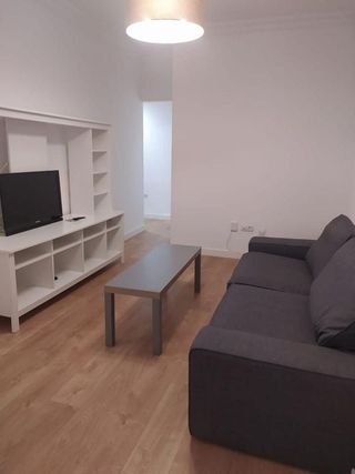 Piso en alquiler en Santa Catalina - Canteras en Palmas de Gran Canaria(Las)