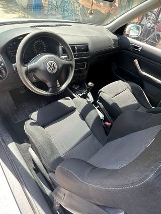 Volkswagen Golf 1998