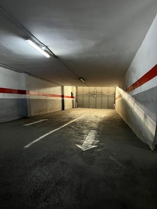 Garaje en venta en Centre en Hospitalet de Llobregat, L´