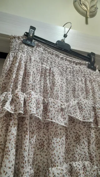 Gonna lunga a balze poliestere