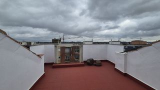 Piso en alquiler en San Roque - Ronda norte en Badajoz