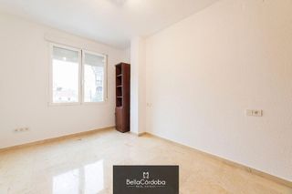 Piso en alquiler en Ollerías - San Cayetano en Córdoba