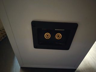 KEF Q750 Blanco (Pareja) + Cajas Originales