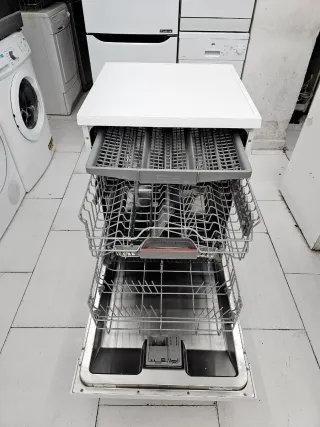 Lavastoviglie Siemens 3 vassoi con garanzia e trasp.