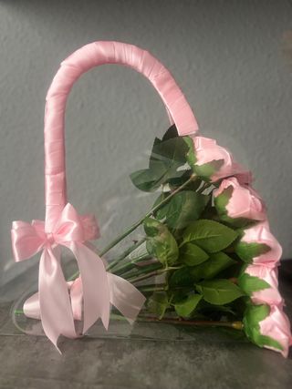 Rosas eternas de satén rosa