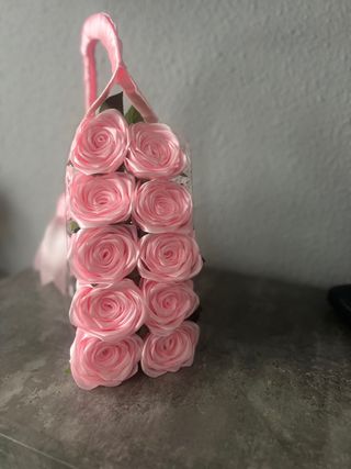 Rosas eternas de satén rosa