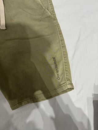 Pantalón corto jogger Zara verde militar