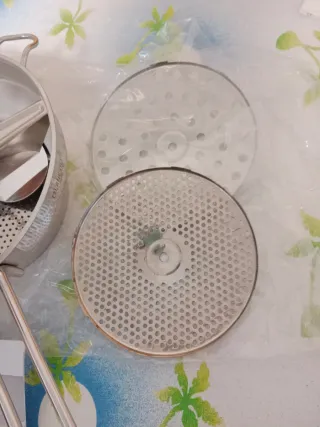 Pasapurés Ernesto Metal Plateado.