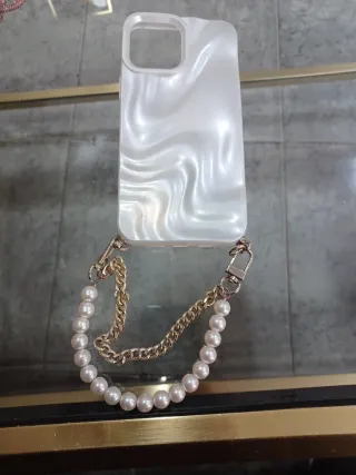 Custodia iPhone 13 Pro Max con perle