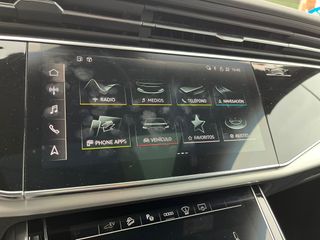 Audi Q8 60 TFSIe 340kW Black Line Pl quattro tip