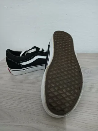 Scarpe Vans Old Skool Nere e Bianche