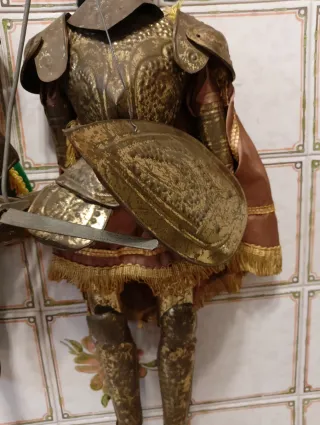 Lotto di due pupi Siciliani