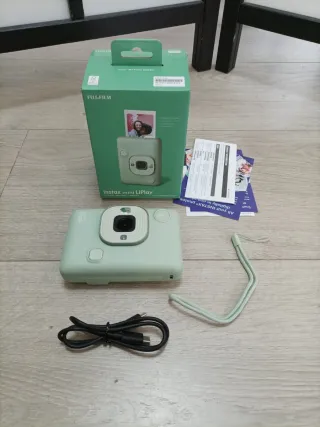Instax Mini LiPlay Cámara Instantánea Verde