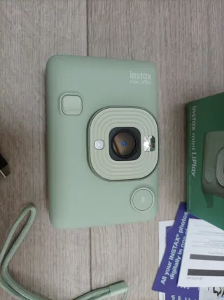 Instax Mini LiPlay Cámara Instantánea Verde