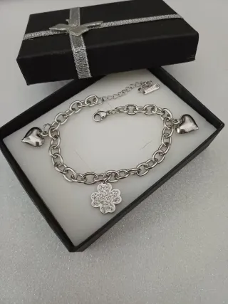 Bracciale quadrifoglio con cuori