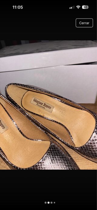 Zapatos de tacón Bravo dorados/plateados